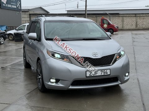 продам Toyota Siennaв пмр  фото 6